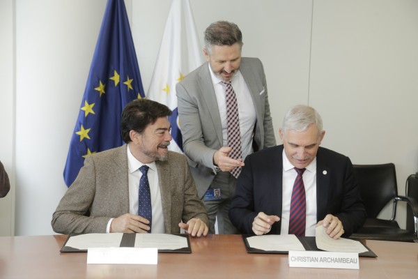 La Euipo y Alicante despejan la ampliación de sus instalaciones en Aguamarga con un convenio