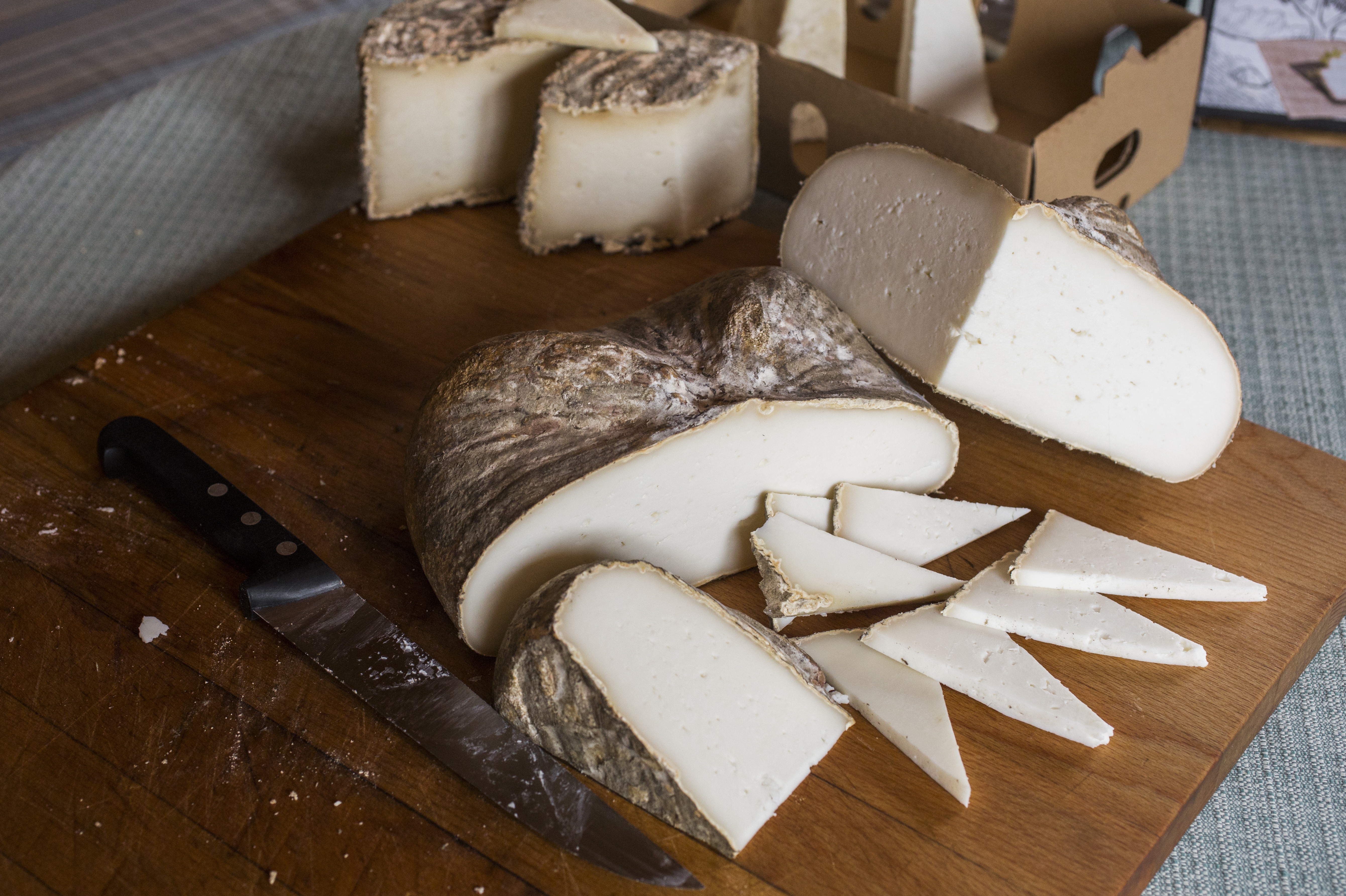 Agenda Hedonista. Que si vino, que si queso, que si ferias de embutido