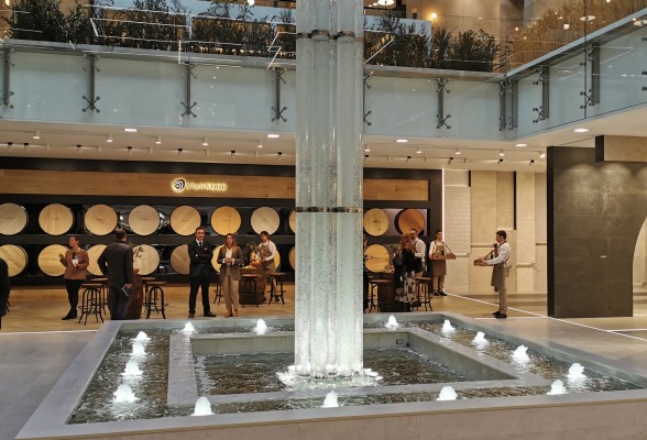 La sostenibilidad y la calidad, las protagonistas en la Muestra Internacional de Porcelanosa Grupo 