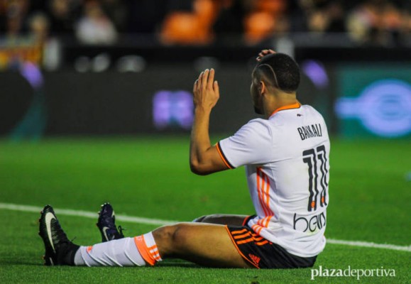 El VCF hace oficial la cesión de Bakkali al Deportivo hasta final de temporada