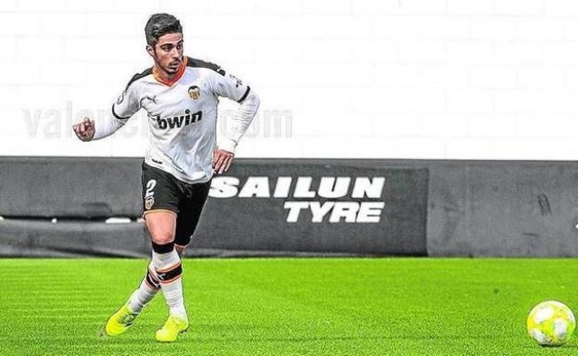El Mestalla pierde un mes a Javi Jiménez y Carlos González
