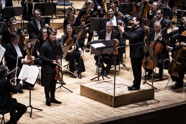 Una orquesta y un director extraordinarios para un Shostkóvich de referencia