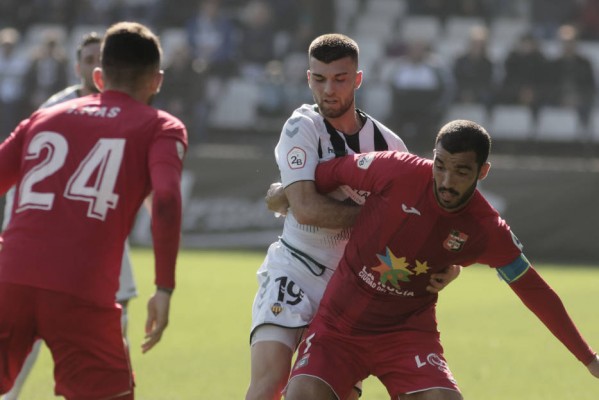 El Castellón asume la salida de Calavera al Atlético de Madrid B a pocos días del cierre del mercado