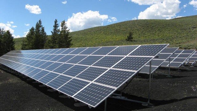 Grupo Premier instalará en Albacete las dos macroplantas de 300 MW que conectará en Elda