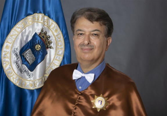 La UPCT inviste a Hojjat Adeli como Doctor Honoris Causa durante la fiesta de Santo Tomás de Aquino