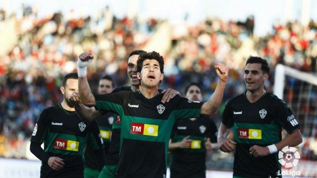 El Elche regresa a zona de promoción cuatro meses después
