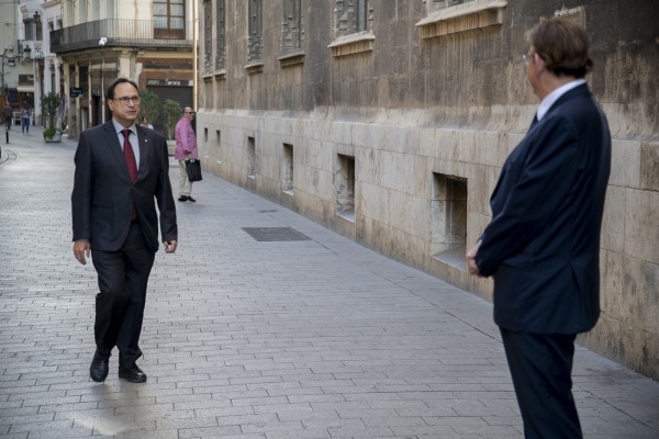 El retraso en los pagos a las empresas le cuesta a la Generalitat 130 millones en intereses de demora 