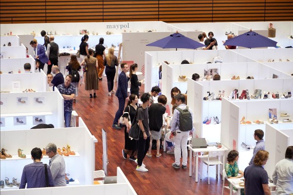 Cinco compañías del calzado ilicitano abordan el mercado japonés con la colección otoño-invierno
