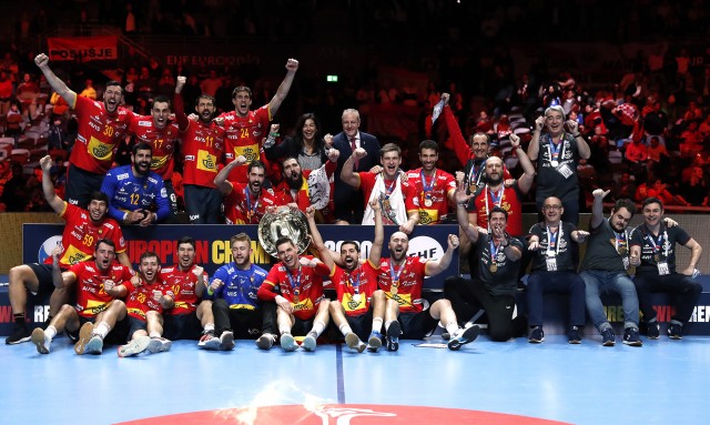 Los 'Hispanos' se coronan campeones de Europa y sellan el billete para Tokio