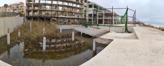 El bipartito ordenará a la concesionaria del hotel de Arenales la restitución del vallado