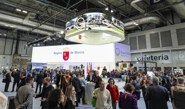 La Comunidad cierra un acuerdo con Iris Tour para atraer cerca de 5.000 turistas austriacos a la Región