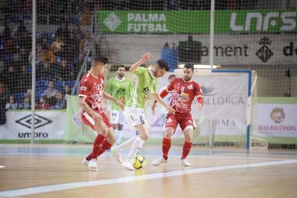 ElPozo, sin gol, ve truncada en Palma su racha de cuatro victorias seguidas en la Liga (2-0)