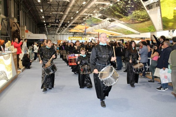 L'Alcora hace vibrar Fitur con la recreación de la Rompida de la Hora