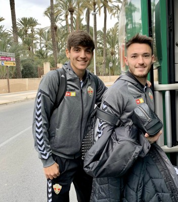 El Valencia tiene hasta el mediodía de este domingo para mover ficha por el franjiverde Gonzalo Villar  