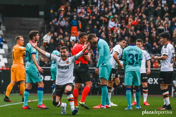 El Valencia jugó un partido redondo y distinto