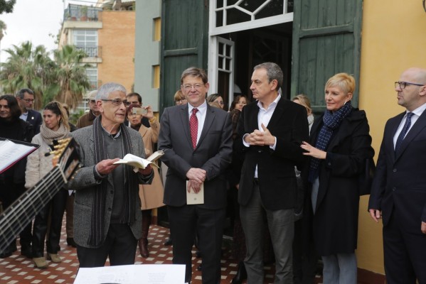 Zapatero y Puig reivindican en la casa de Machado que 