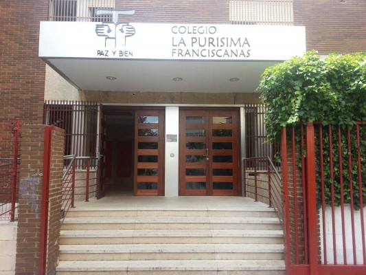 El Colegio La Purísima de Valencia buscará el aval de 539.000 euros para mantener el concierto de bachillerato