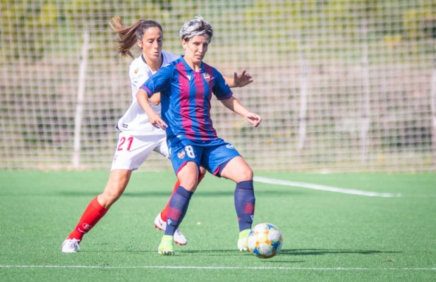 El Levante mira de reojo el duelo entre los dos primeros en su visita al Rayo