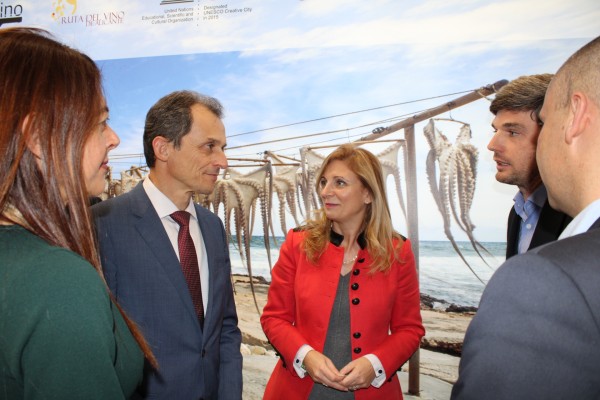 Amparo Marco anuncia en Fitur la participación de más barcos históricos en el tercer ‘Escala a Castelló’