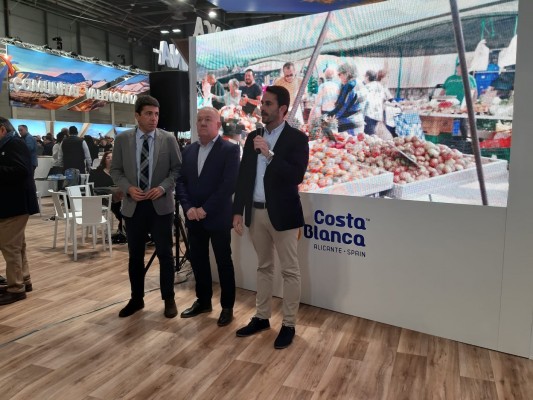 Mutxamel presenta en Madrid su oferta turística de enclaves naturales y el senderismo 