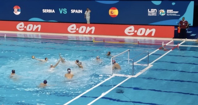 España elimina a Serbia en los penaltis y pasa a semifinales del Europeo de waterpolo