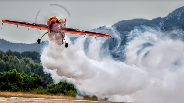 Requena acogerá el Campeonato de España de Vuelo Acrobático 2020 
