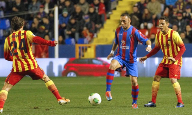 Xumetra dio al Levante el triunfo en su última visita a Osasuna en Primera
