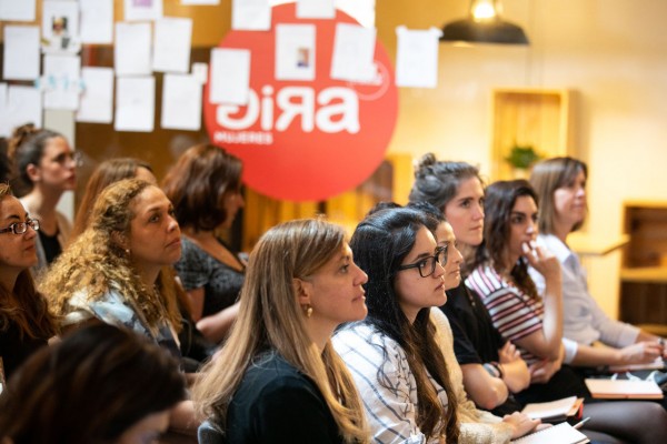 GIRA Mujeres Weekend llega a Alicante y se propone potenciar el empoderamiento femenino