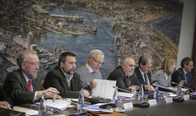 El 'poli malo' de Oltra en el Puerto debuta con un voto 