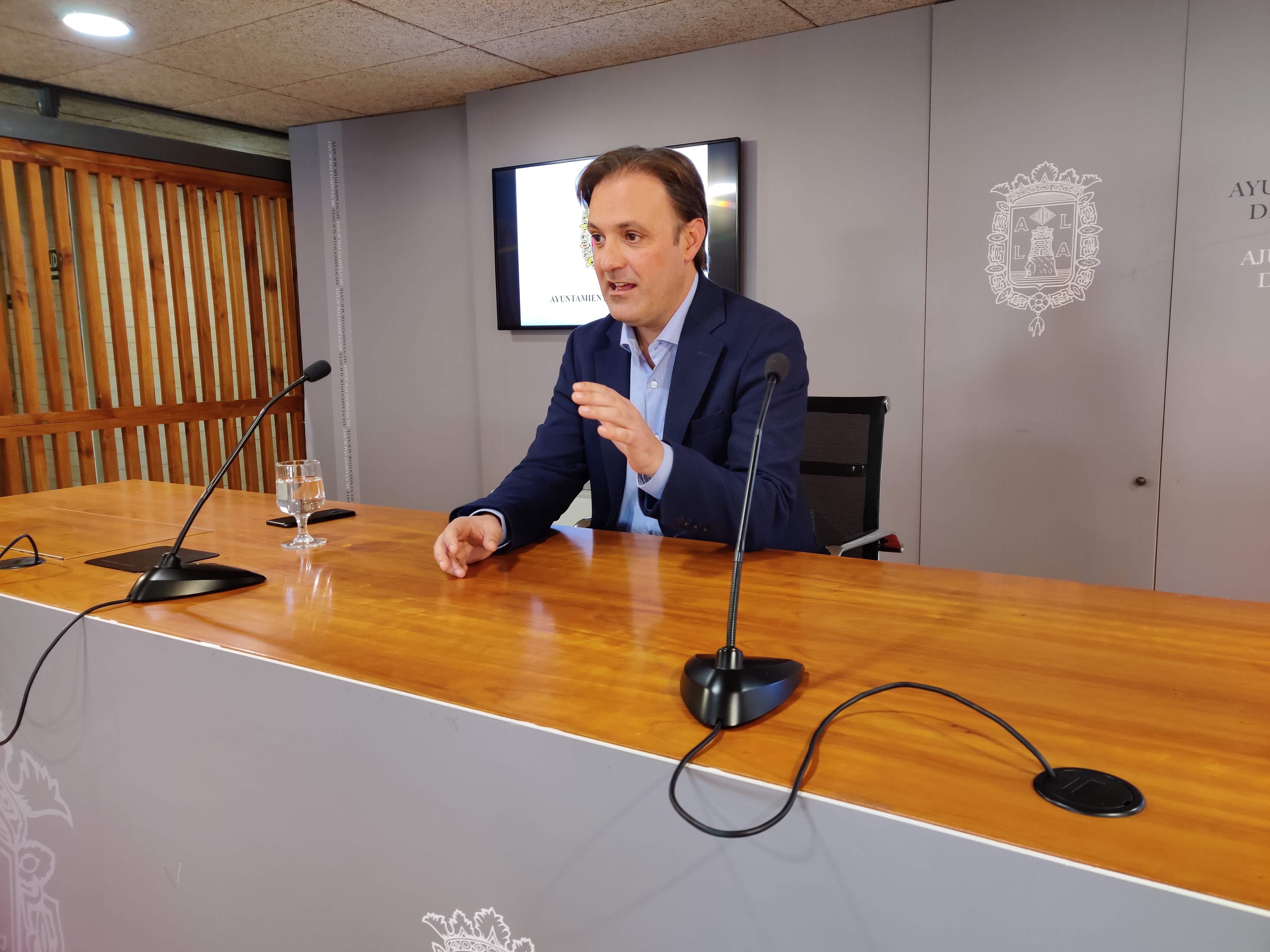 El portavoz de Compromís, Natxo Bellido. - 