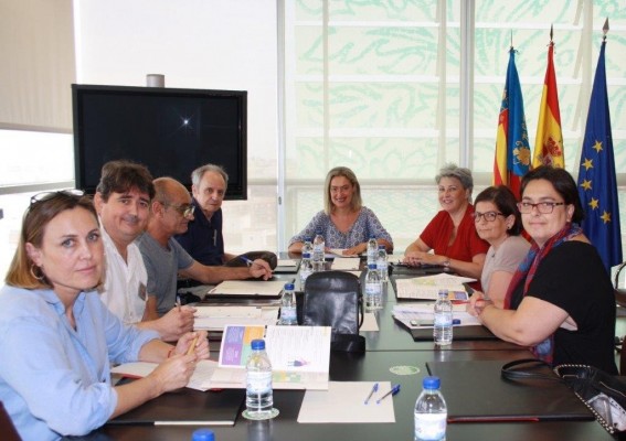 Igualdad cerró 2019 con casi 90.000 personas beneficiarias en el sistema de atención a la dependencia