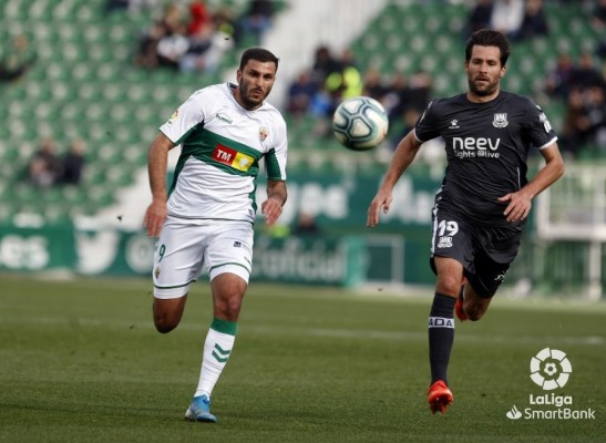 Elche y Alcorcón empatan y siguen sin ganar en 2020
