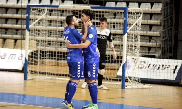 El Bisontes Castellón toma oxígeno ante el Colo Colo Zaragoza y se aleja del descenso