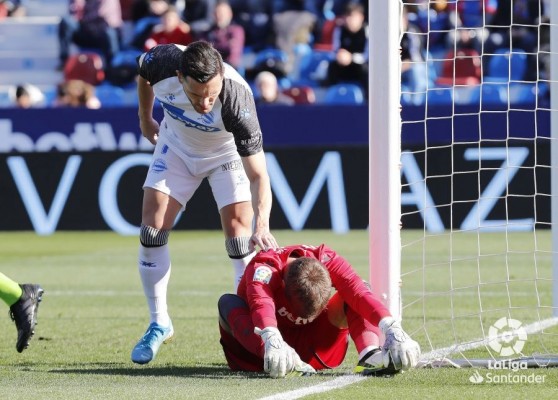El contragolpe del Alavés deja sin opciones al Levante