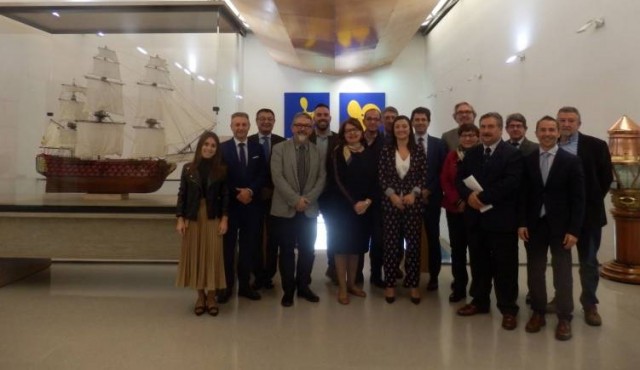 Ascer pierde a su representante en el puerto de Castellón mientras sí lo mantiene en València