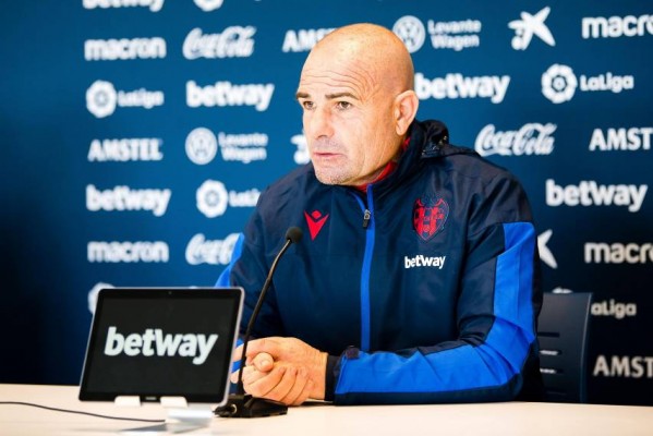Paco López: “El partido ante el Alavés es otra final”