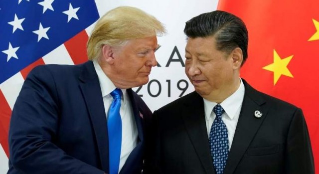 EEUU firma la paz con China y se compromete a eliminar los aranceles en la 'Fase 2' del acuerdo