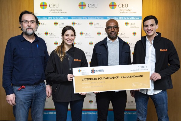 Villarreal CF y el CEU patrocinan a una estudiante que participa en un rally solidario en Marruecos
