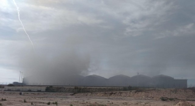 El aeropuerto de Alicante-Elche reabre tras controlar el incendio que ha desviado dos vuelos