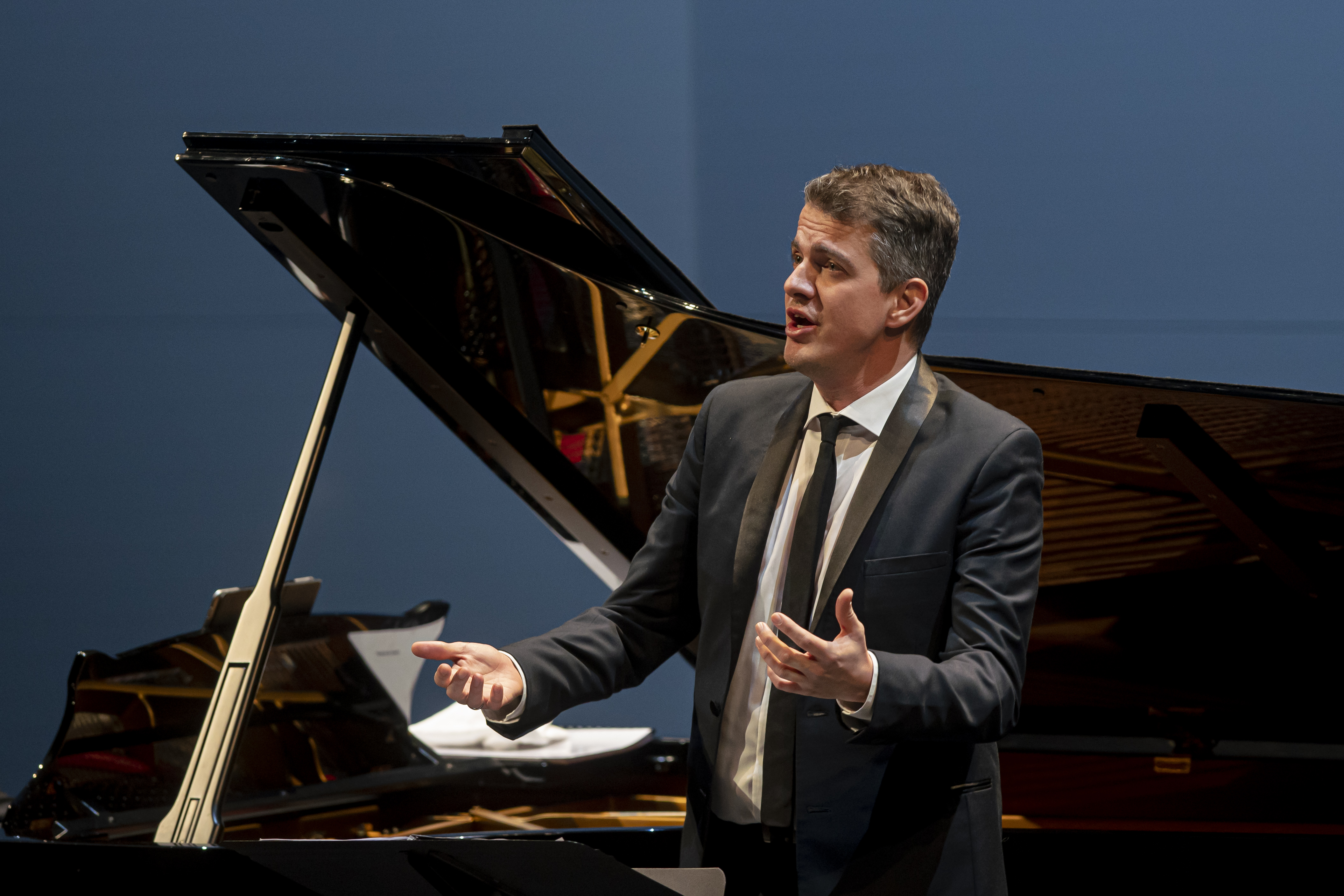 Jaroussky elige Les Arts para cambiarse de siglo