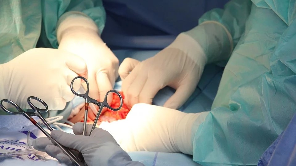La técnica de la monitorización puede evitar complicaciones neurológicas en las cirugías 