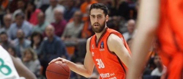 Valencia Basket doblega con rotundidad al Joventut y coge billete para la Copa del Rey