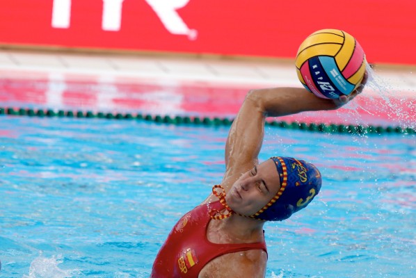 España vive un plácido estreno ante Francia en el campeonato de Europa