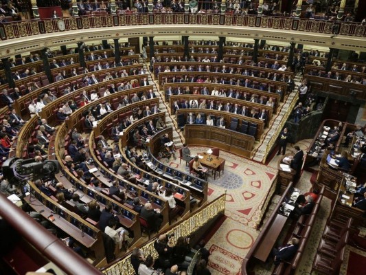 Los partidos pequeños prevén ajustar en febrero el tamaño de los dos grupos mixtos del Congreso
