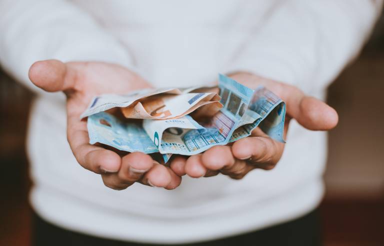 CaixaBank estima que la economía creció un 1,9% en 2019 y que este año lo hará un 1,5%