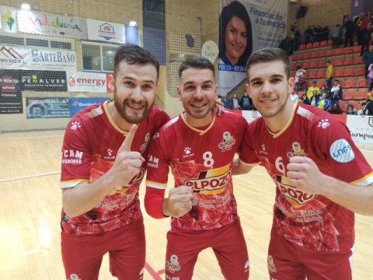 ElPozo confirma su reacción y es cuarto al ganar un choque trepidante en la difícil cancha del Jaén (4-5)