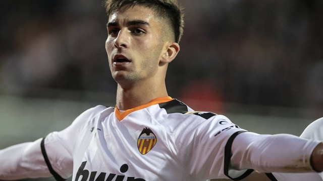 Ferran Torres será baja las próximas semanas