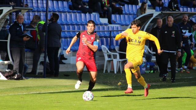 Un buen UCAM CF cae en la prórroga frente al Mirandés y se despide de la Copa del Rey (2-3)