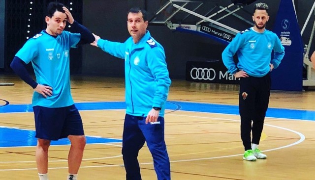 El Bisontes Castellón viaja a la cancha del Noia con el estreno de José Escrich en el banquillo