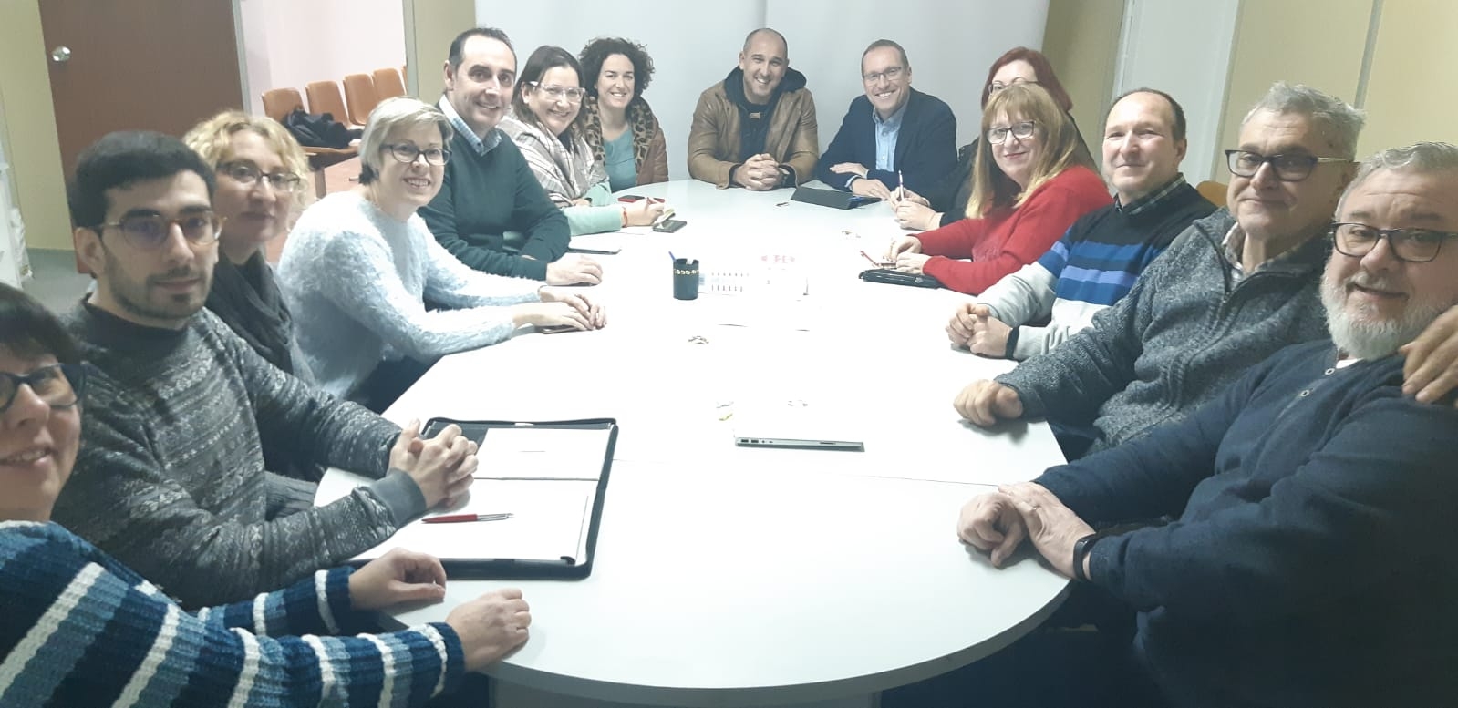 L'executiva provincial del PSPV es reuneix a Borriol per a recollir les preocupacions del veïnat